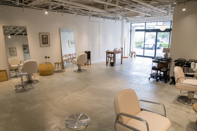 美容室の内装はどこに相談するべきかを解説